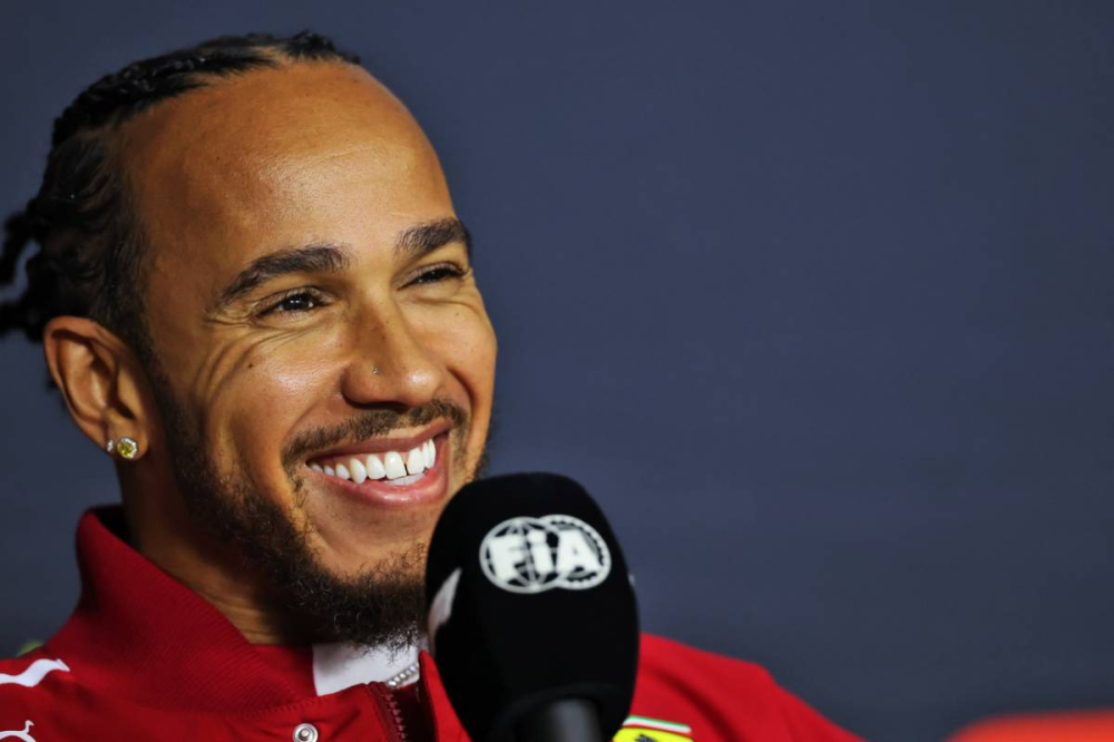 Après la crise de Hongrie, Lewis Hamilton retrouve le sourire et la motivation
