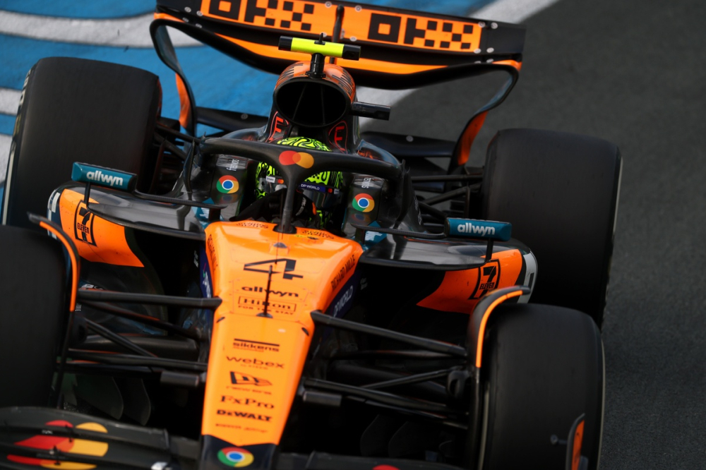 Trahi par sa McLaren, Norris n'a plus grand-chose à perdre face à Piastri