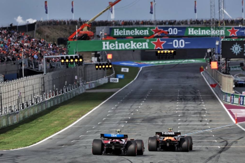 Hamilton pénalisé de cinq places sur la grille de départ à Monza !