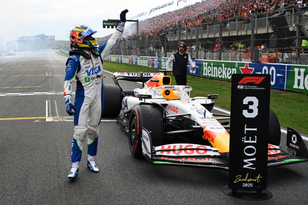 Helmut Marko ouvre-t-il déjà la porte à Isack Hadjar chez Red Bull ?