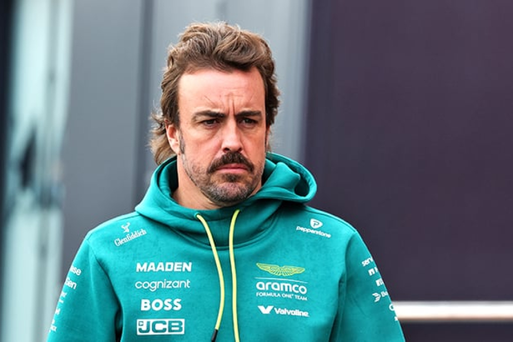 Alonso furieux contre son équipe : “Vous m’avez oublié !”