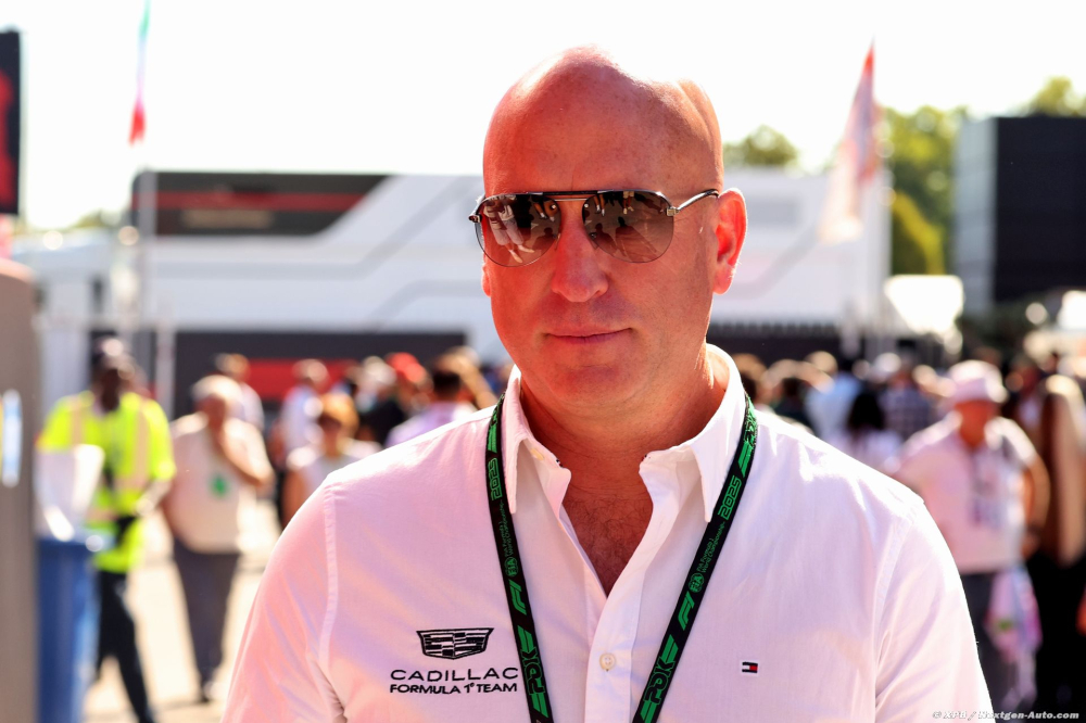Cadillac F1 voulait un jeune pilote... avant de rencontrer Perez