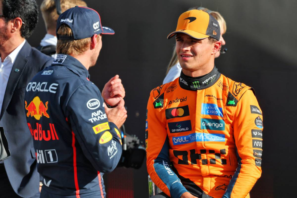 Les pilotes McLaren pas surpris par la pole position de Verstappen