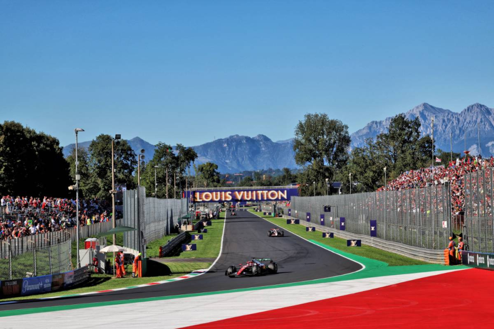 Ferrari manque la pole à Monza : Leclerc quatrième, Hamilton pénalisé