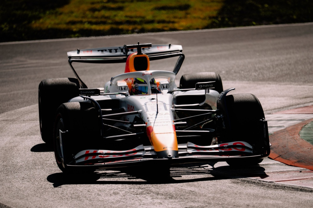 Pirelli avec quatre équipes sur le sec et sous la pluie à Monza