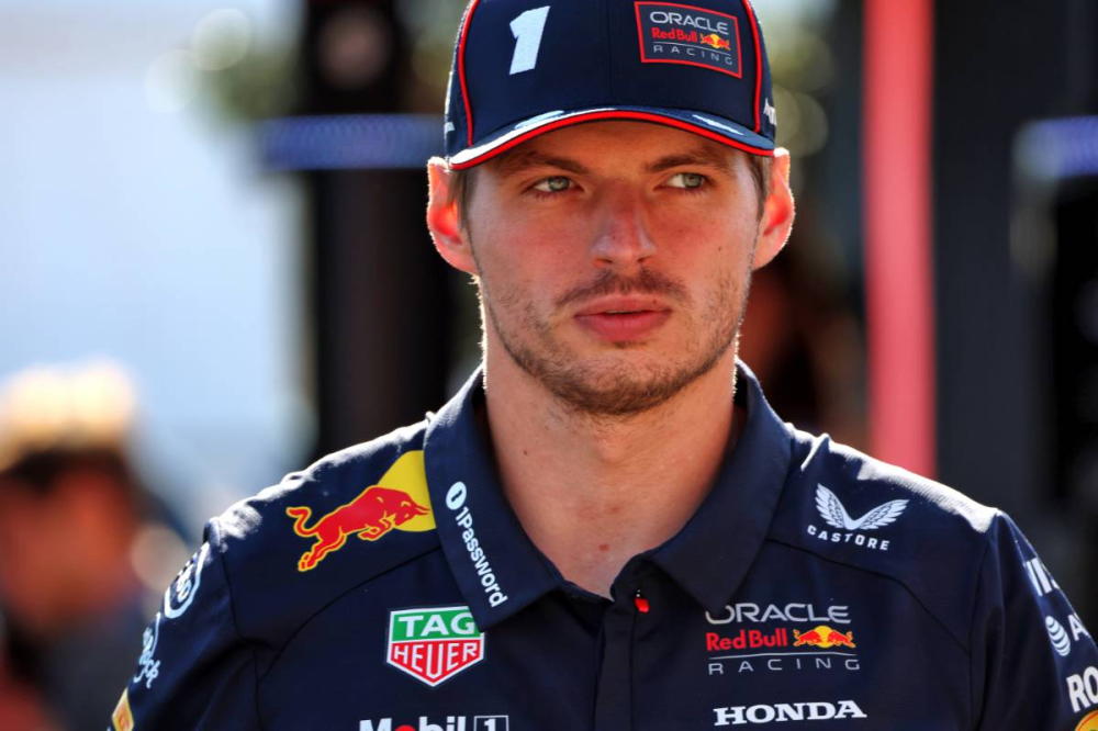 Max Verstappen coupe court : le débat Palou-Red Bull est une perte de temps