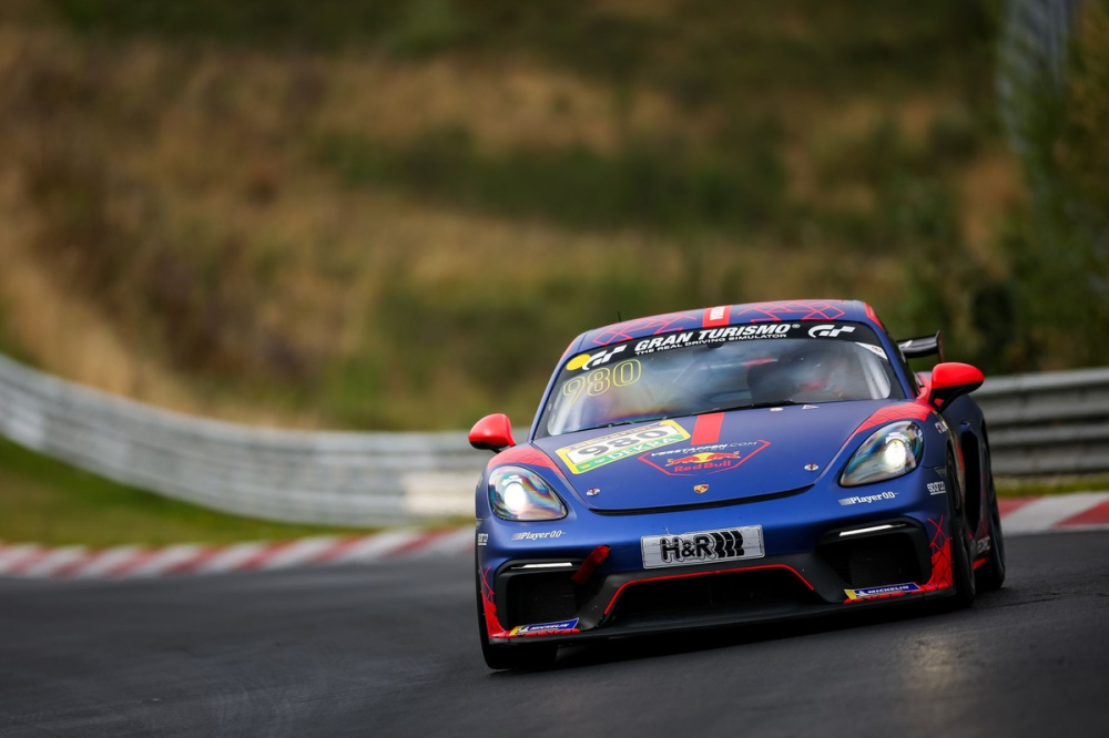 Quelle suite pour l'aventure de Max Verstappen en GT ?