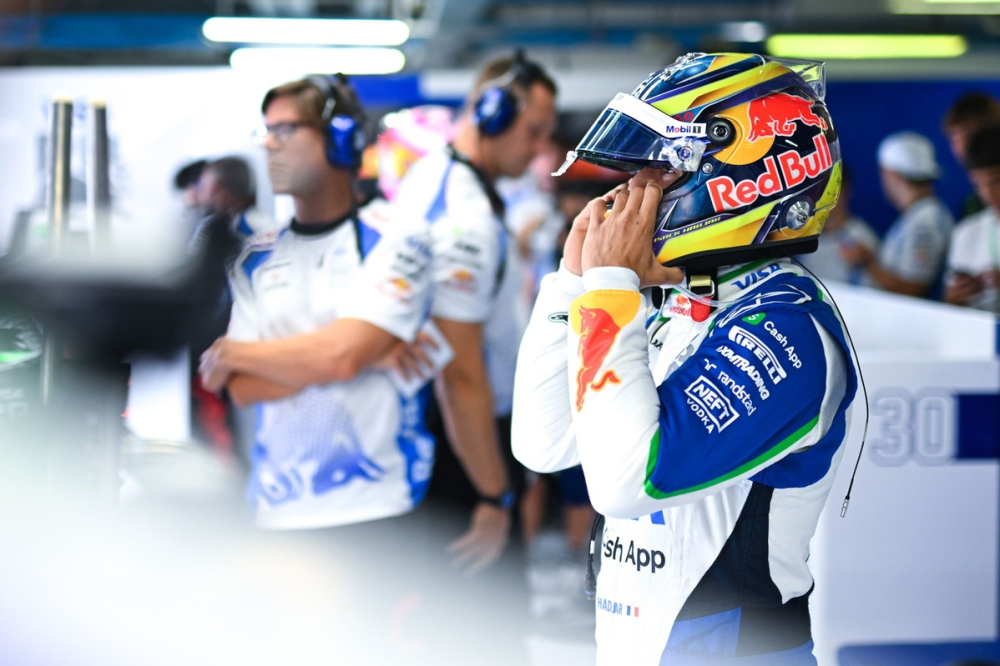 Isack Hadjar se rapproche du baquet Red Bull pour 2026