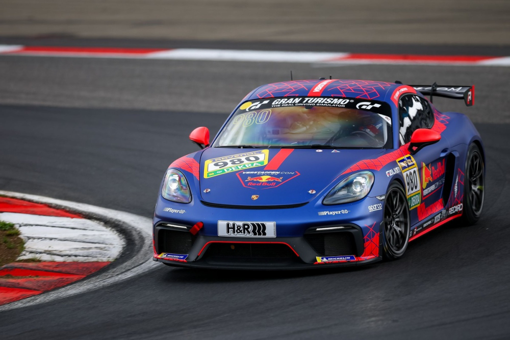 Red Bull annonce déjà Verstappen aux 24H du Nürburgring 2026