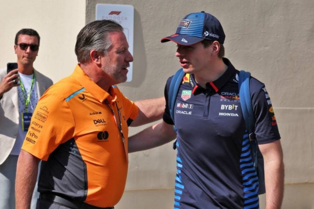 Zak Brown rêve d’un duo avec Verstappen… mais pas en Formule 1 !