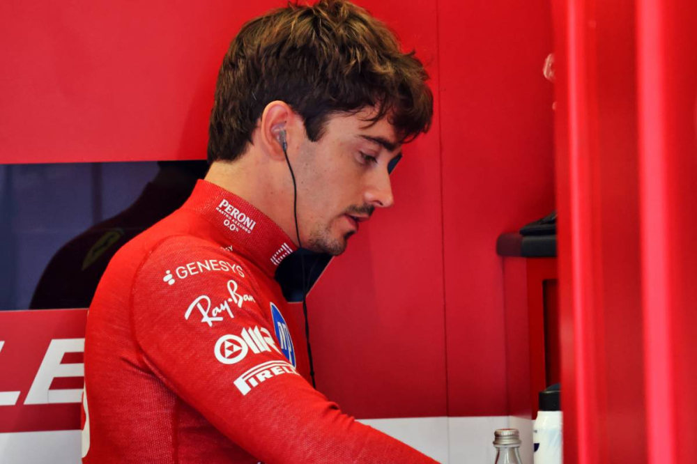 Charles Leclerc encore piégé à Bakou : 