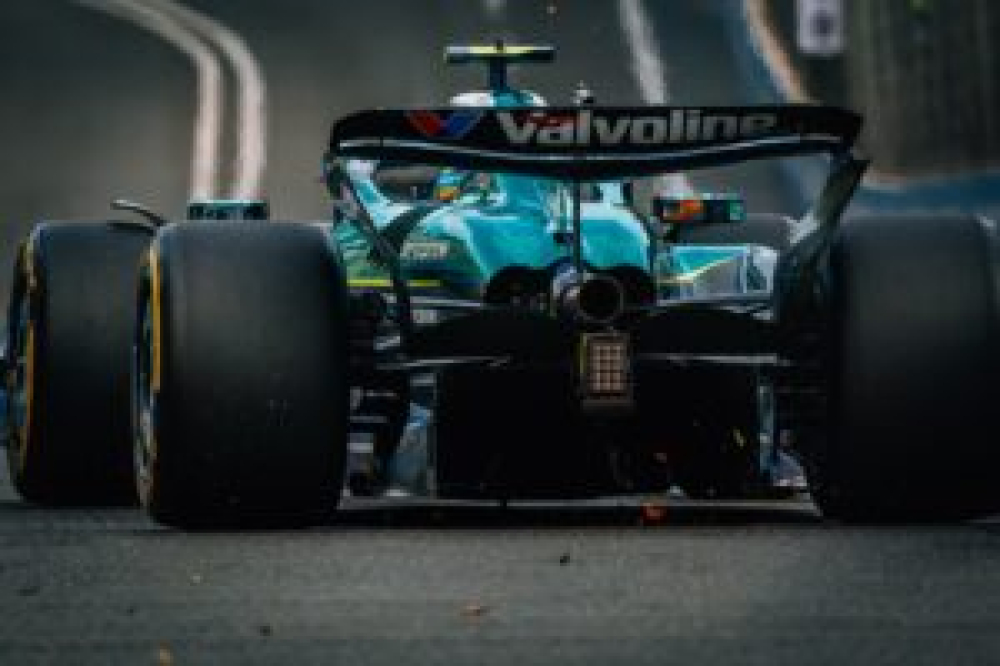 Alonso explique la raison de son faux départ à Bakou