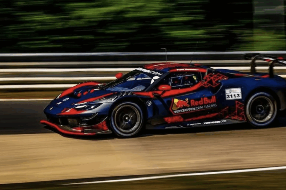 Le pari fou de Max Verstappen : une Ferrari GT3 pour sa première au Nürburgring