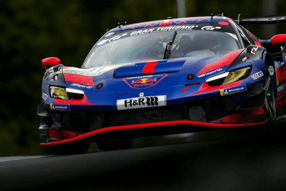 Max Verstappen humilie la concurrence au Nürburgring pour ses débuts en GT3