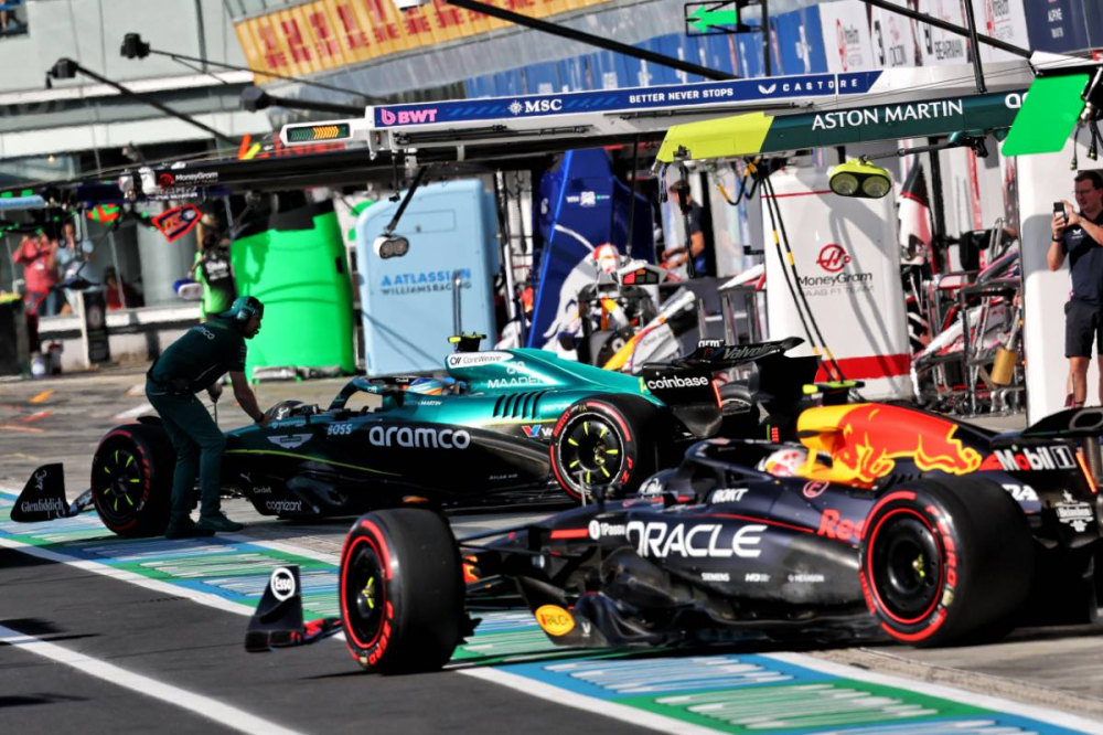 Yuki Tsunoda vers Aston Martin : une rumeur qui prend de l’ampleur