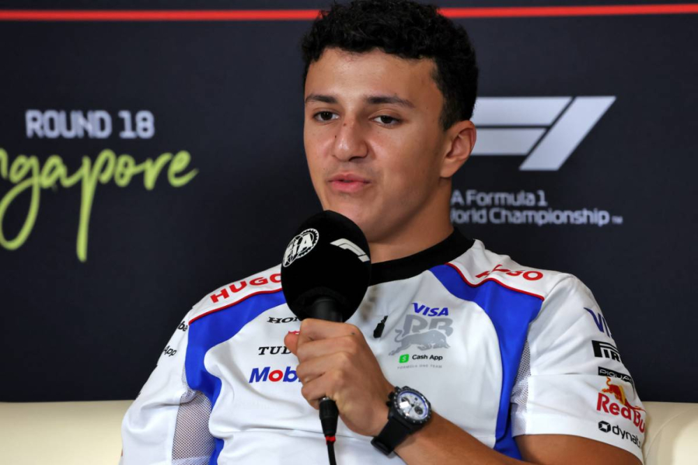 Isack Hadjar prêt à défier la chaleur de Singapour et surprendre avec Racing Bulls