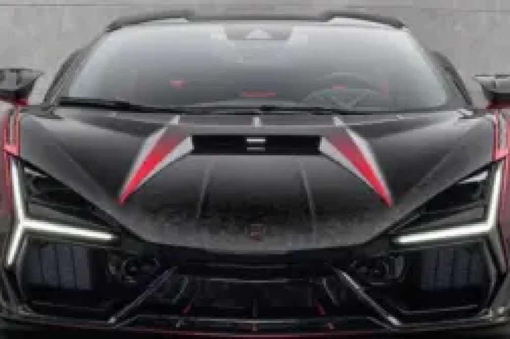 Esteban Ocon s’offre une Lamborghini Revuelto personnalisée par Mansory