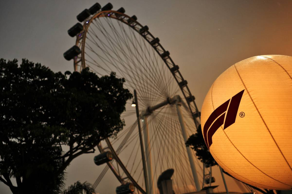 Ce fan suédois risque la prison après une intrusion spectaculaire au Grand Prix de Singapour