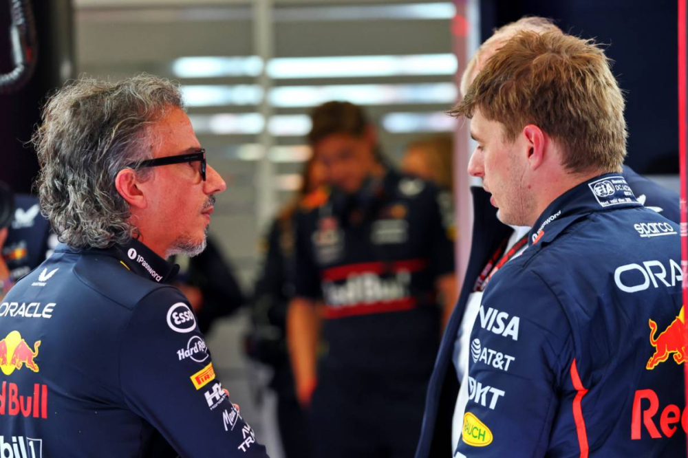 Max Verstappen salue Laurent Mekies : 