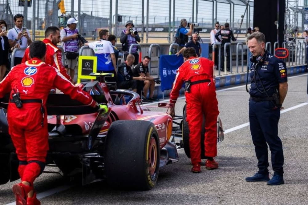 Johnny Herbert : « Ferrari doit tout faire pour attirer Christian Horner »
