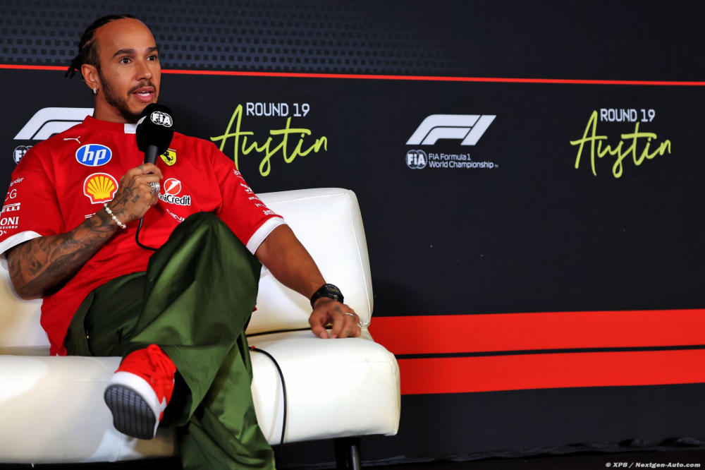 Hamilton assume de s'être moqué d'Alonso sur les réseaux