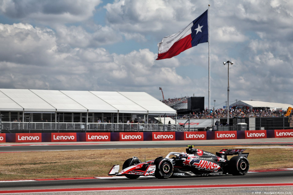 Piégés par le timing, les deux pilotes Haas F1 calent en SQ1