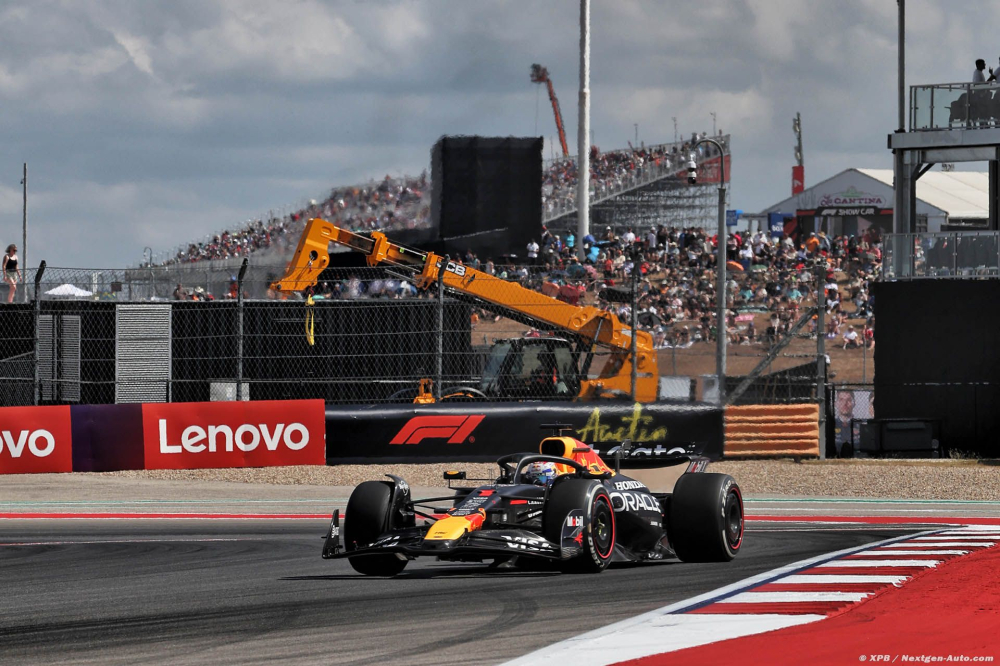 Red Bull a 'effectué un revirement' mais Verstappen a 'besoin de l'aide de McLaren F1'