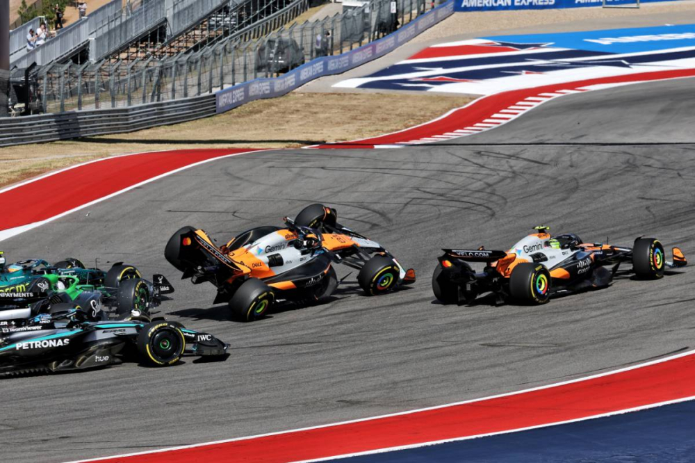 Collision entre Norris et Piastri : McLaren s’effondre dès le départ à Austin