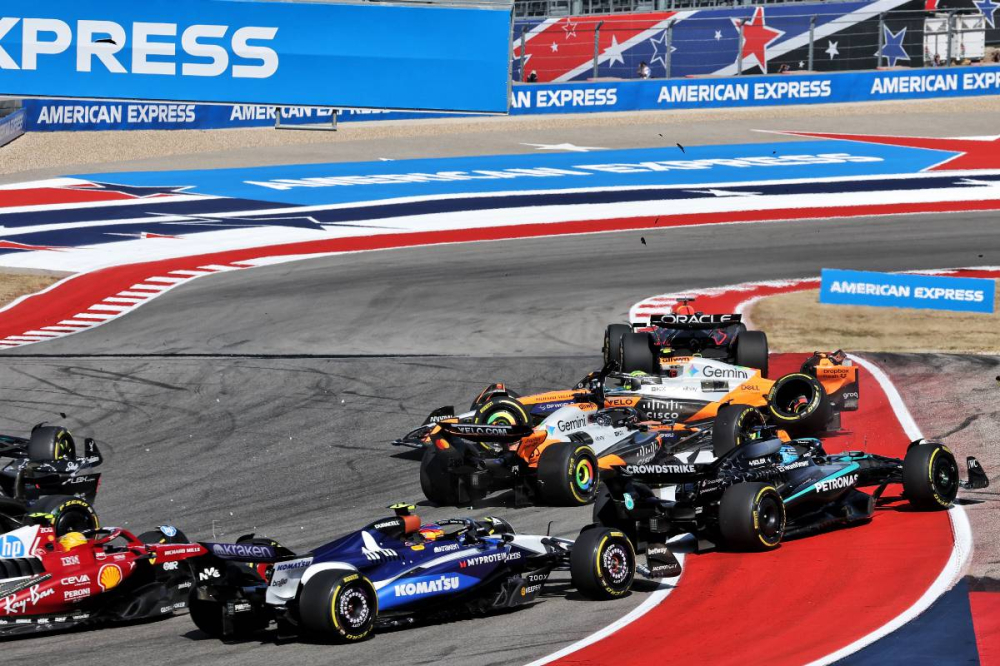 Catastrophe totale pour McLaren : Max Verstappen s’envole vers la victoire au sprint d’Austin