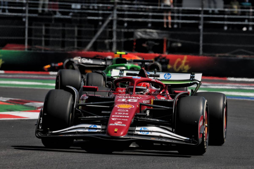 Charles Leclerc écrase la concurrence au milieu des rookies en EL1 à Mexico