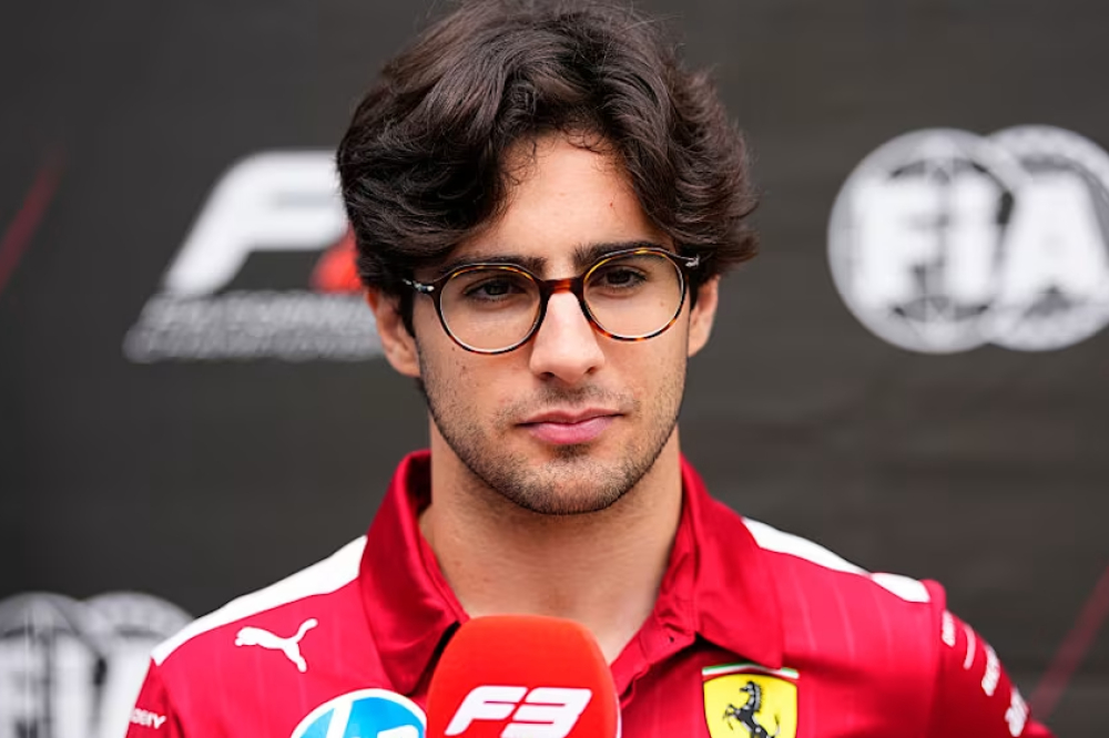 Ferrari envoie Rafael Câmara en Formule 2 en 2026 chez Invicta Racing