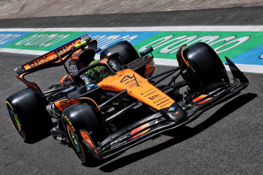 Lando Norris et Oscar Piastri frappent fort dès les EL1 à Interlagos