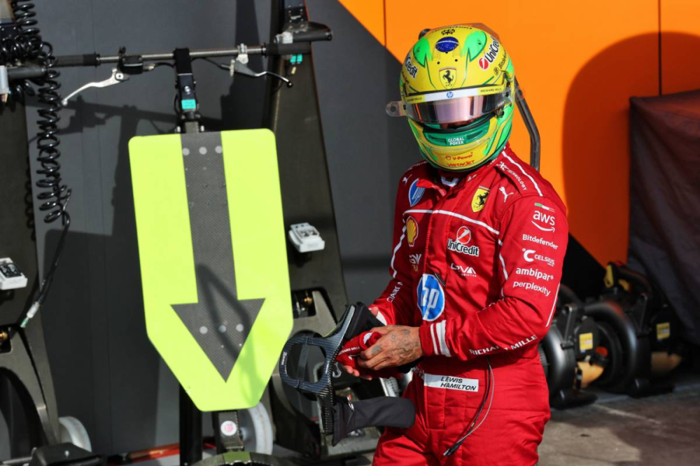 Lewis Hamilton échappe de justesse à une pénalité après un incident sous drapeaux jaunes