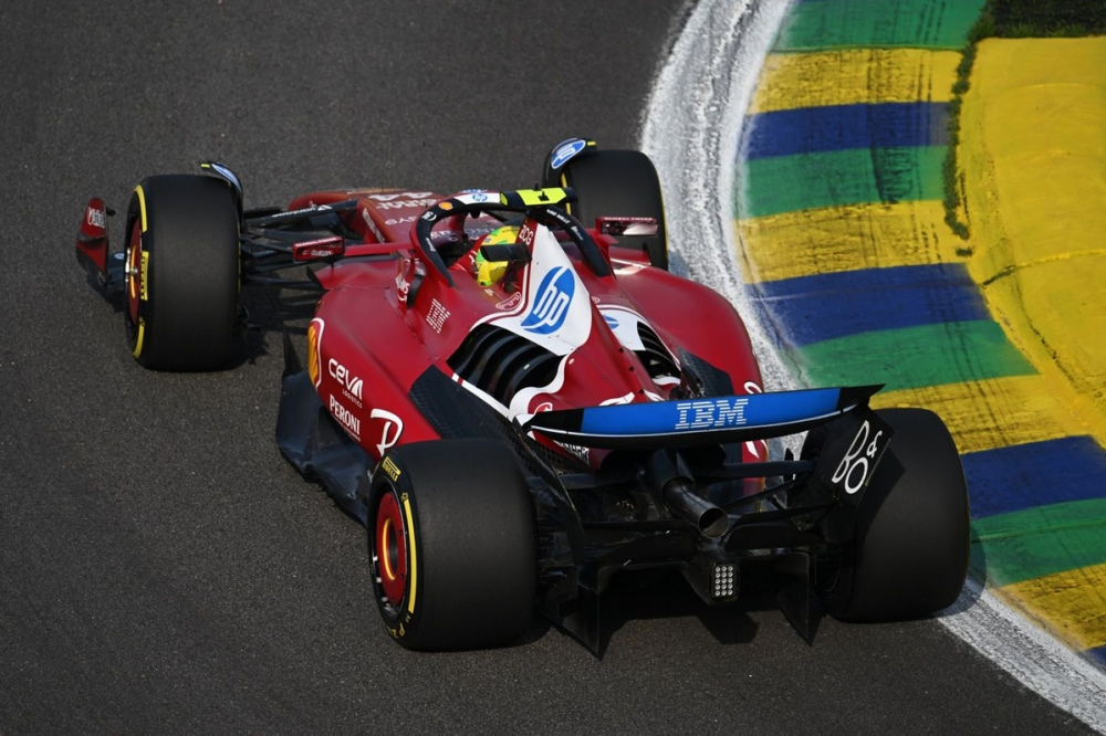 Hamilton : Ferrari pensait que nous serions plus rapides que ça