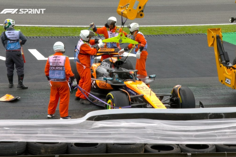 Lando Norris s’impose face à Antonelli à São Paulo, Piastri se saborde encore