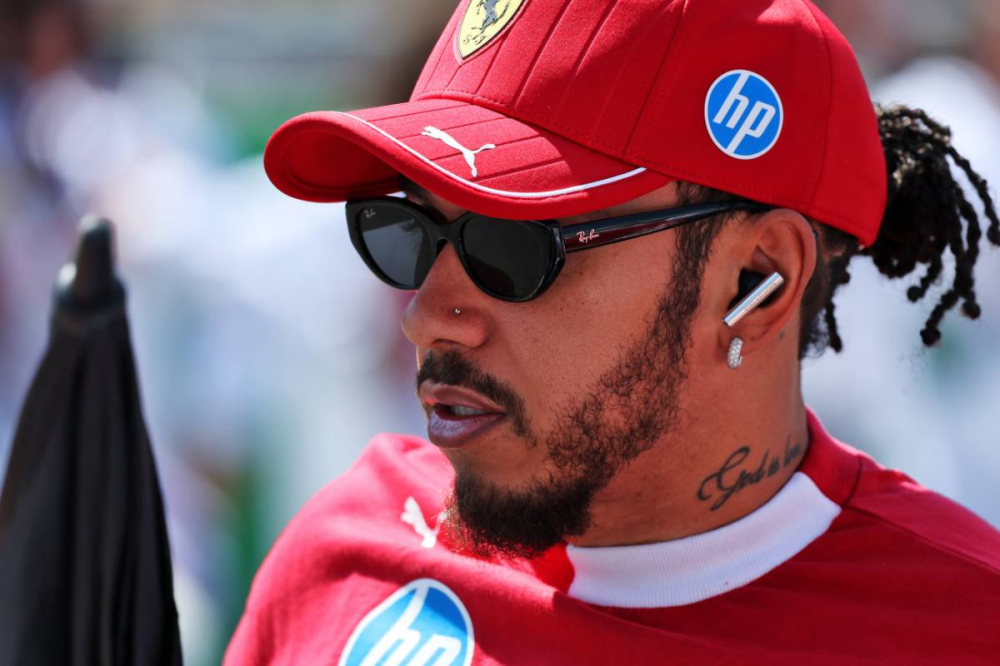 Lewis Hamilton lâche un indice majeur sur la durée réelle de son contrat Ferrari
