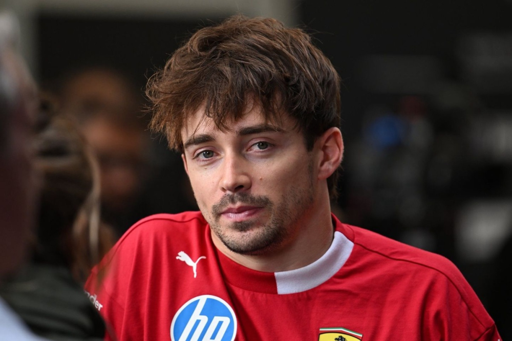 Leclerc prend la défense d'Elkann : 