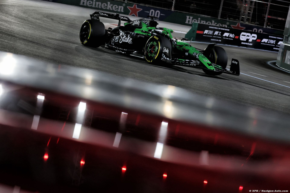 Drapeau rouge et hiérarchie floue : Sauber brille mais avance à tâtons à Las Vegas