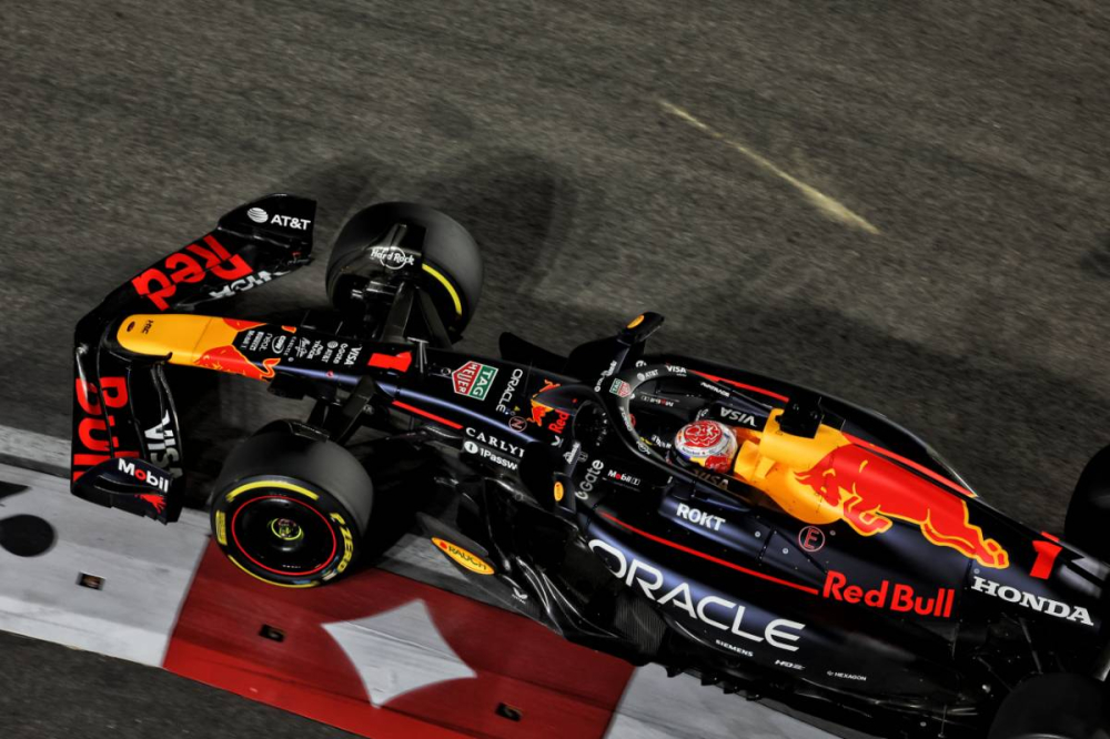 Max Verstappen s’impose à Las Vegas et relance sa course au titre
