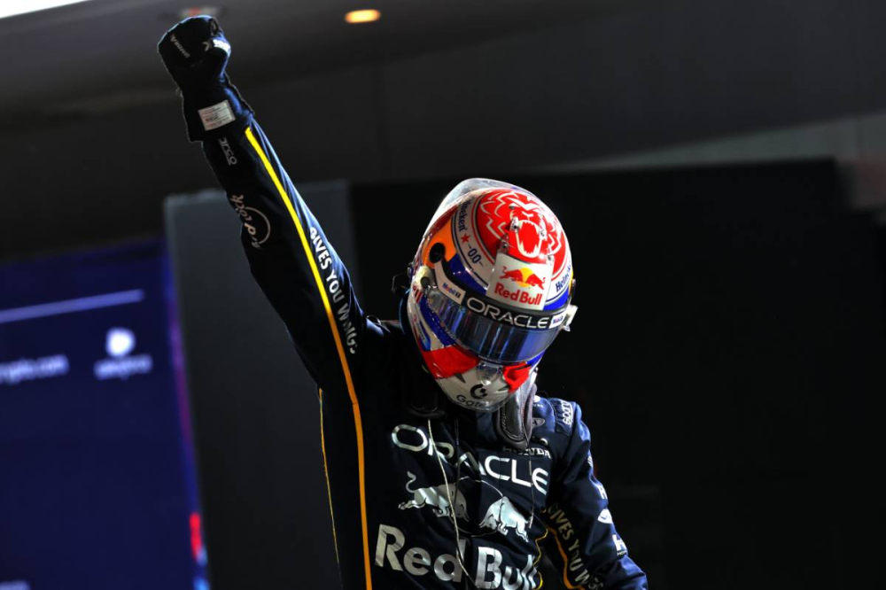 Max Verstappen relance la lutte : sa victoire à Las Vegas ravive son rêve de cinquième titre