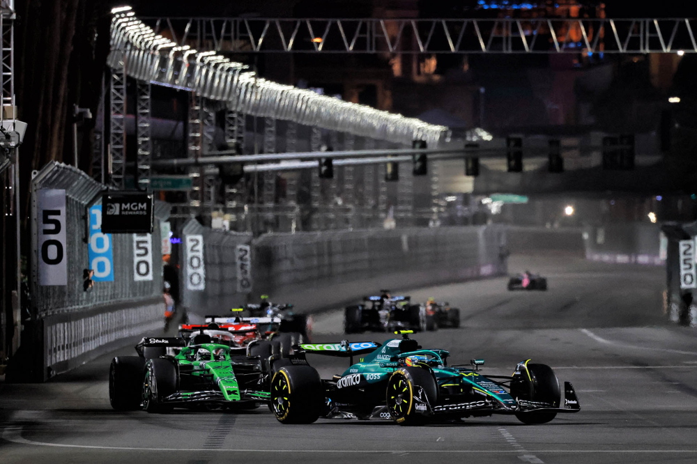 Aston Martin repart de Las Vegas sans point après une course cauchemardesque