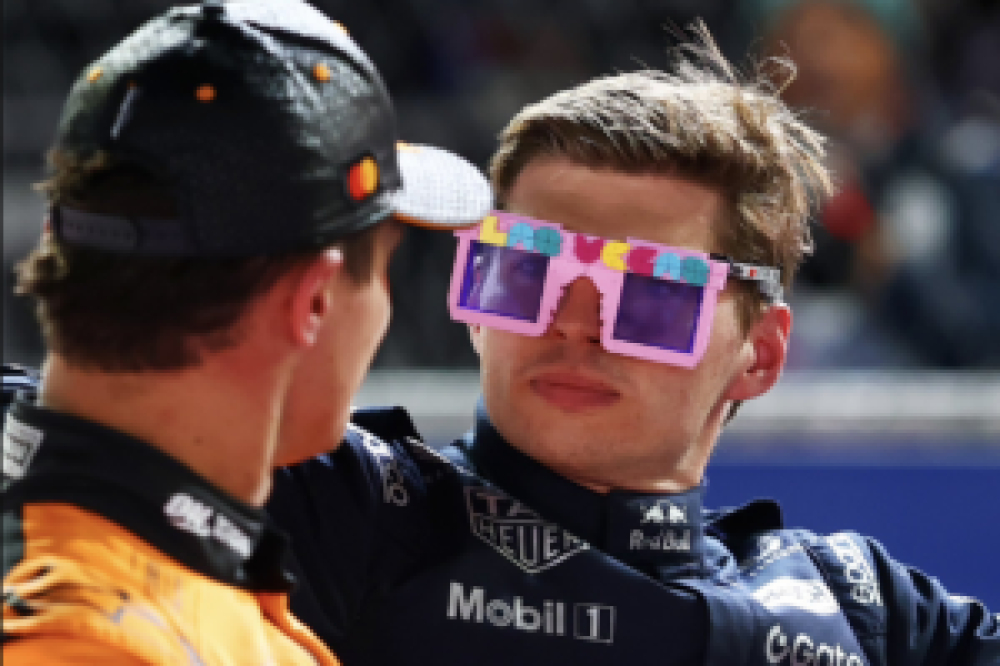 Verstappen s’impose à Las Vegas après une erreur de Norris au départ