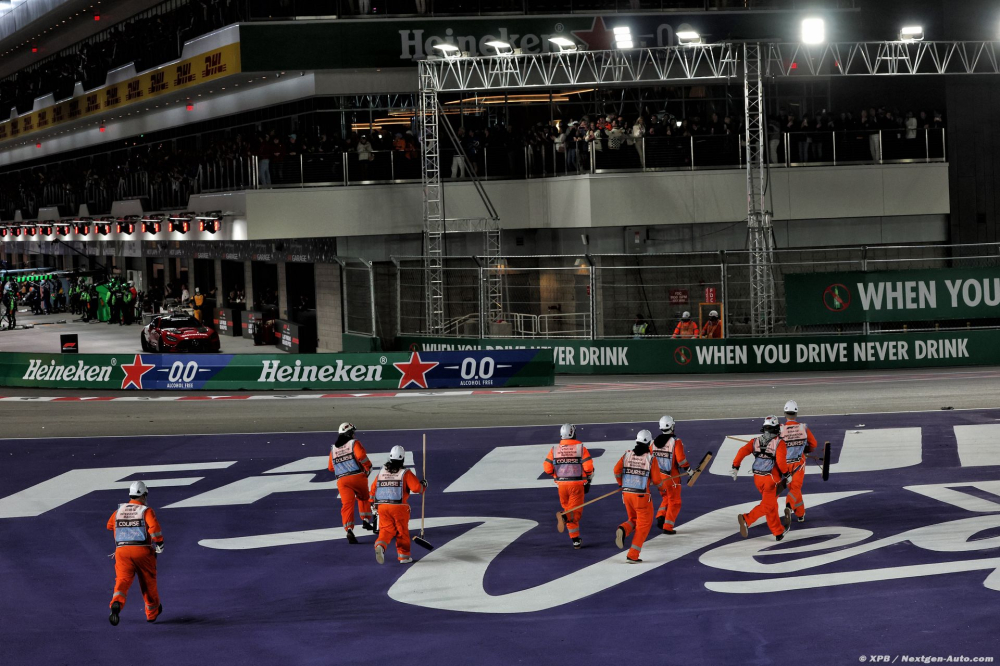 'Absolument inacceptable' : l'ancien directeur de course Niels Wittich étrille la FIA pour la gestion du virage 1 à Las Vegas