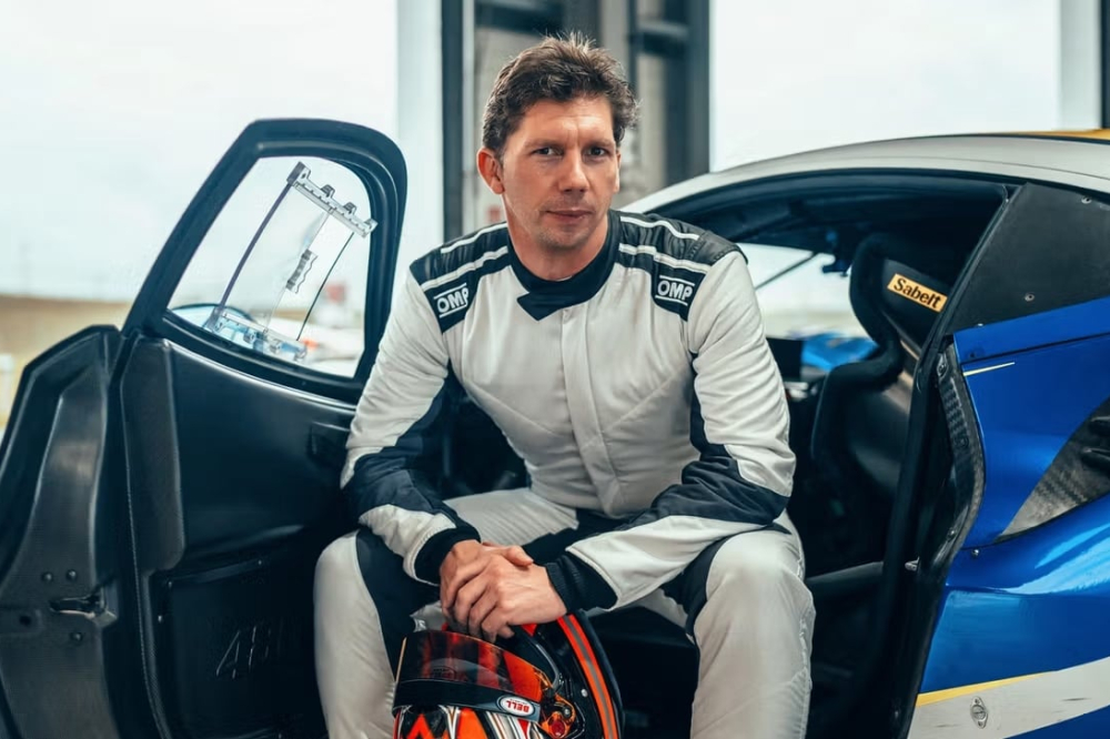 Un patron d'écurie signe un retour surprise au volant pour une course d’endurance
