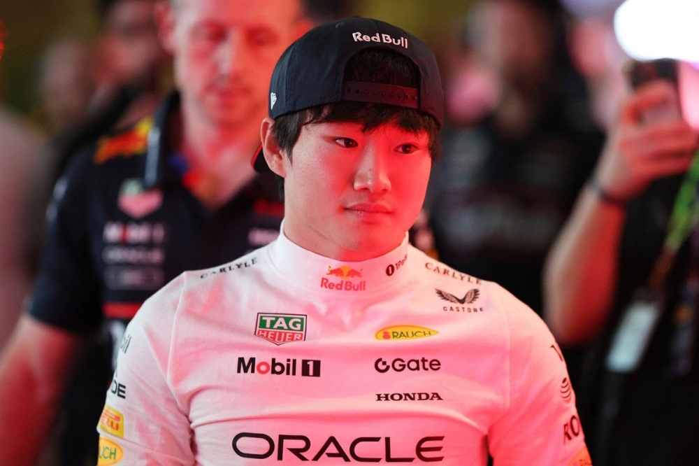 Tsunoda bat Verstappen et retrouve de la confiance