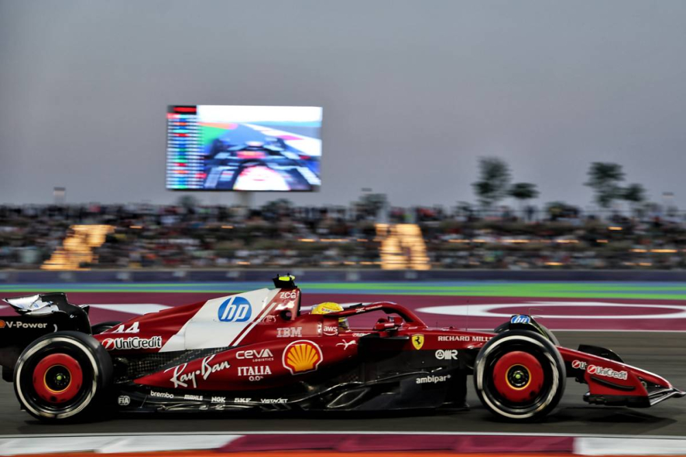 Lewis Hamilton et trois autres pilotes sanctionnés : départ depuis la voie des stands au Qatar