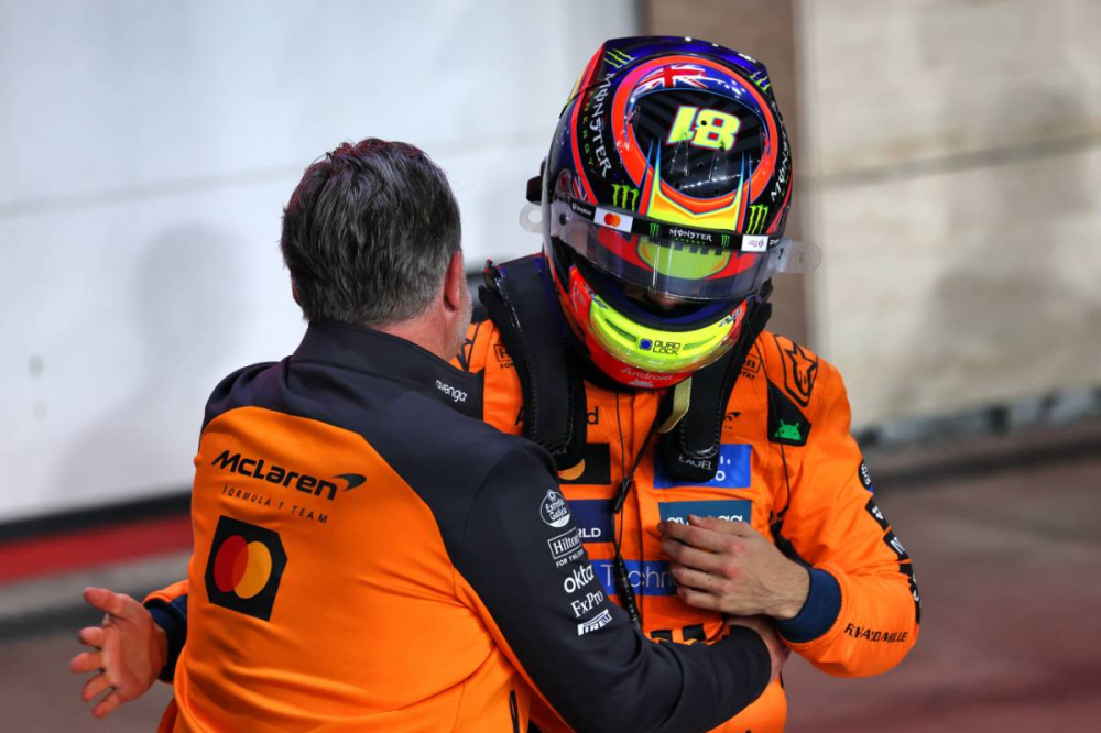 Sprint F1 au Qatar : Oscar Piastri renoue avec la victoire, Norris résiste à Verstappen