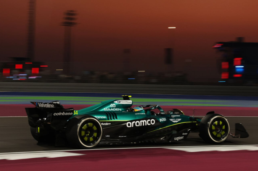 Fernando Alonso marque des points précieux pour Aston Martin