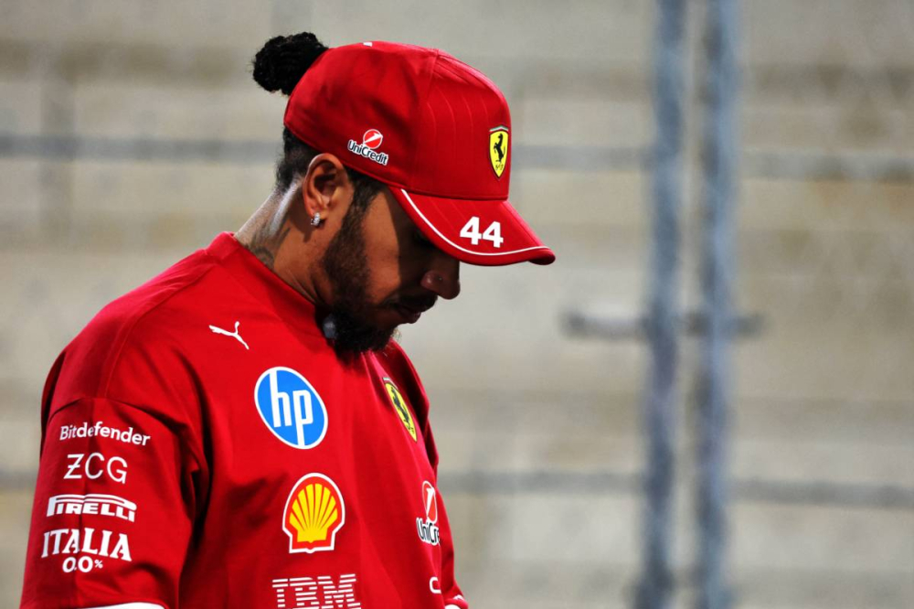 Lewis Hamilton lance un appel pressant à Ferrari : 