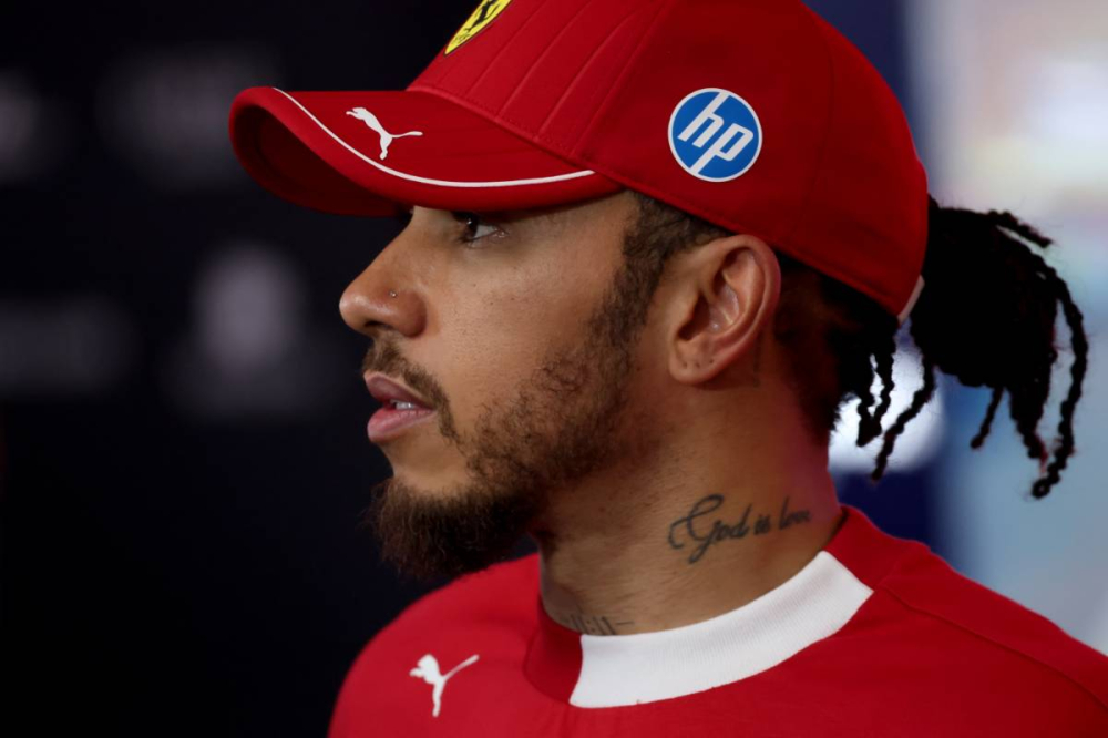 Lewis Hamilton stupéfait par Verstappen : 